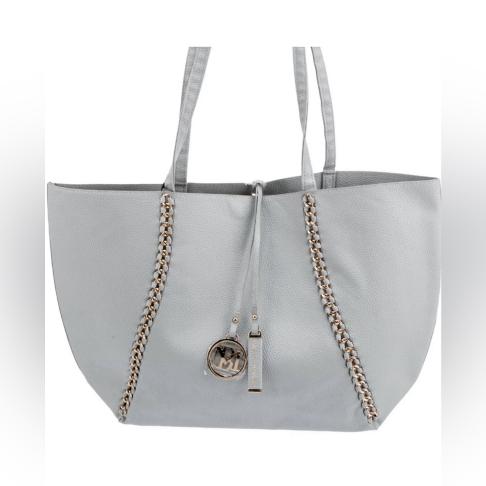 Badgley Mischka women's large tote decorative chain bag Light Gray. NWT - Picture 3 of 4